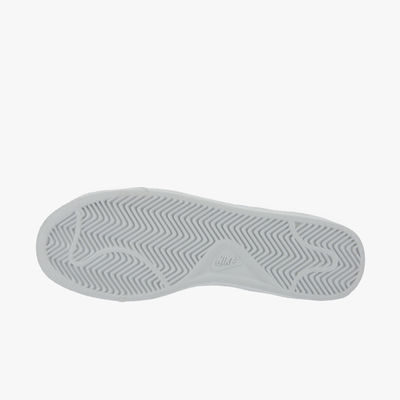 Nike Court Royale