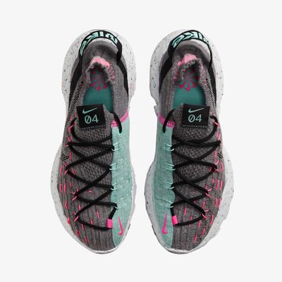 Nike Space Hippie 04
